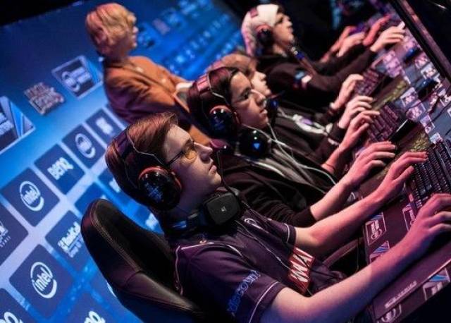 这些国家在 这些国家在